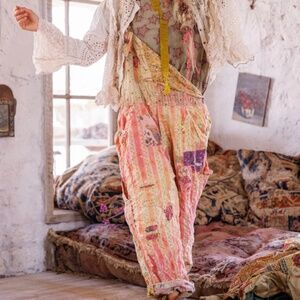 🔥Magnolia Pearl Sunfaded Love Overalls-NWT🔥